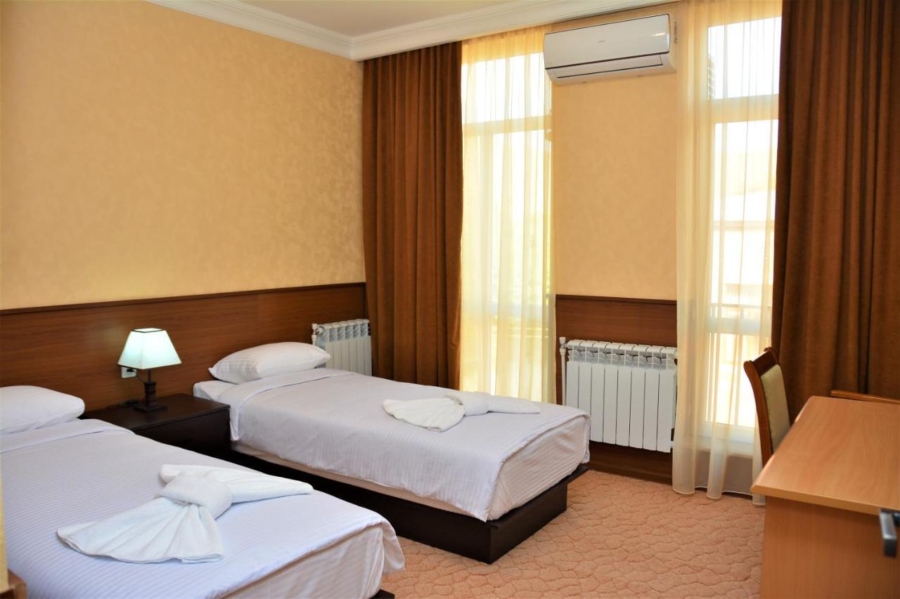Vayk Hotel Eksteriør bilde