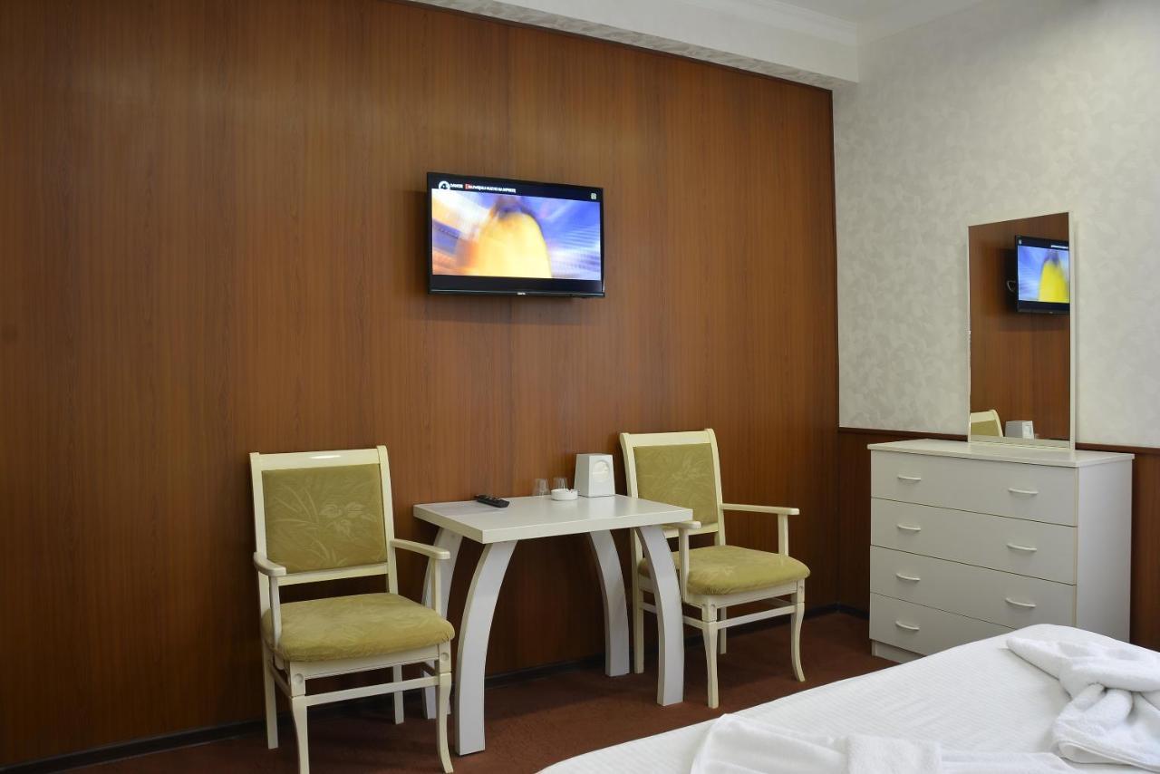 Vayk Hotel Eksteriør bilde
