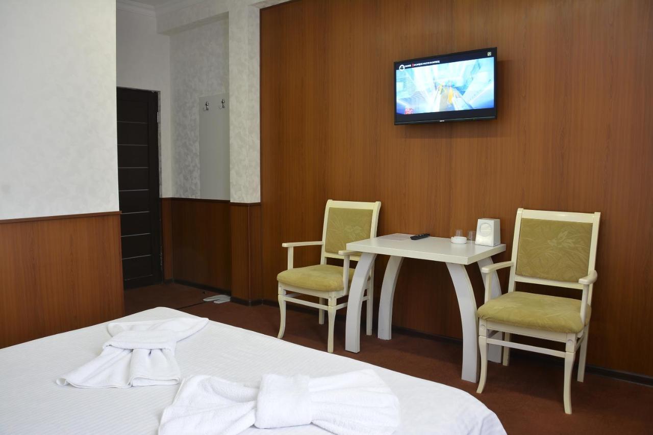 Vayk Hotel Eksteriør bilde